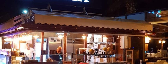 Cafe Roma is one of Kuşadası.