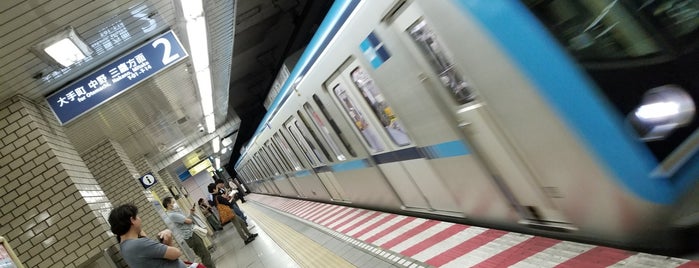 Platform 2 is one of 要修正1.