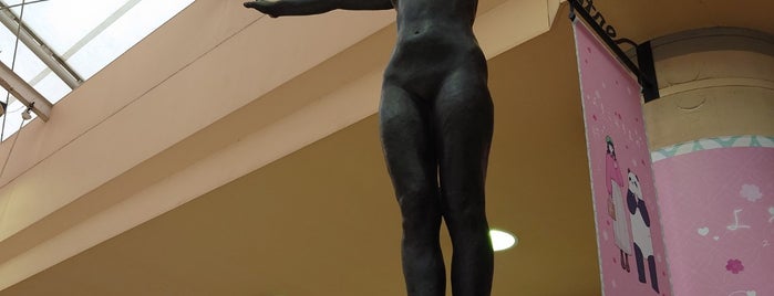 Statue of Tsubasa is one of アート_東京.