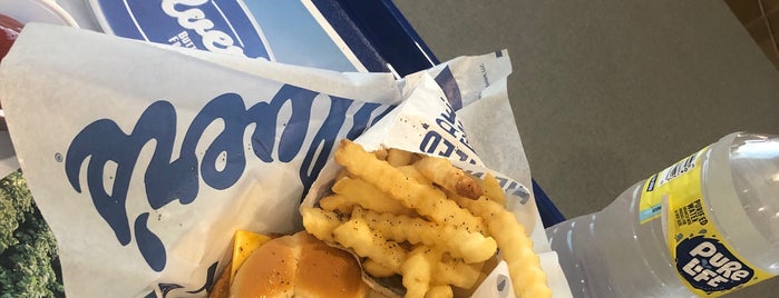 Culver's is one of Nicholasさんのお気に入りスポット.