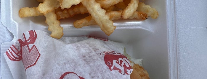 Raising Cane's Chicken Fingers is one of To Eat (and do) on the Gulf Coast.