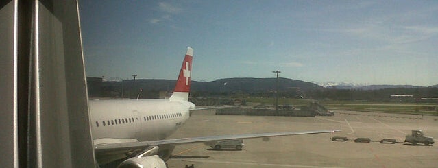 Swiss International Airlines Flight LX 2150 is one of Airport Zurich (ZRH) Flights 2.