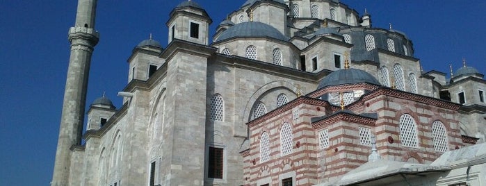 Mesquita de Fatih is one of istanbul gezi listesi.
