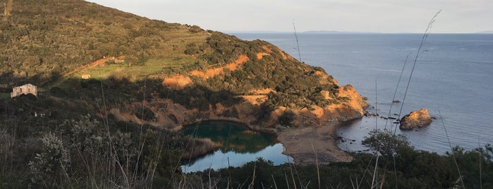 Laghetto di Terranera is one of Elba.