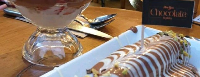 Are You Chocolate Karaköy is one of İstanbul Dessert.