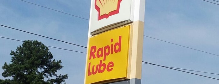 Hope Mills Xpress Lube is one of Ya'akovさんのお気に入りスポット.