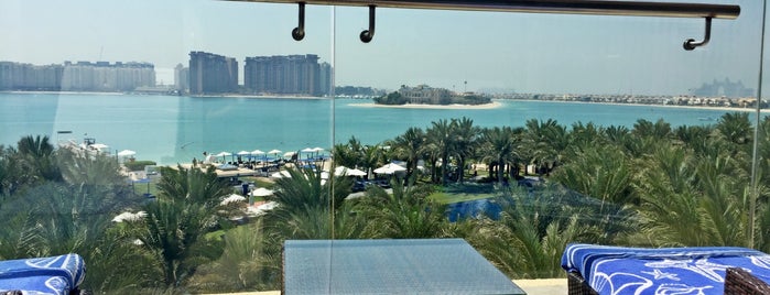 Rixos The Palm Dubai Hotel & Suites is one of Lugares favoritos de Naif AlAamer.