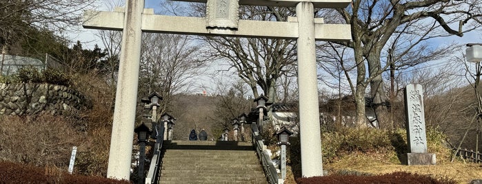 Nasu Yuzenjinja Shrine is one of Orte, die Minami gefallen.