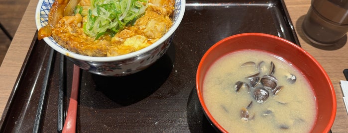 Yoshinoya is one of 食事.