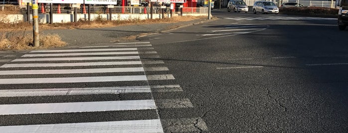 宮本町交差点 is one of 道路(近所).