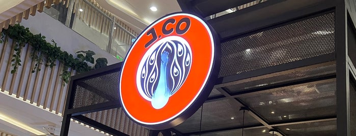 J.CO Donuts & Coffee is one of Kimmie 님이 저장한 장소.