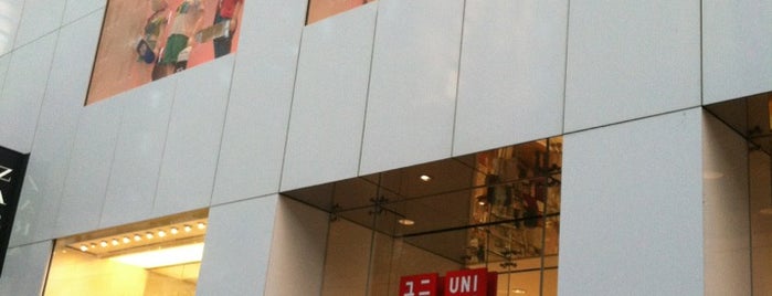 UNIQLO is one of Exploring New York.