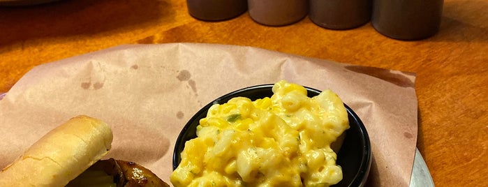 Famous Dave's is one of The 15 Best Places for Mustard in Toledo.
