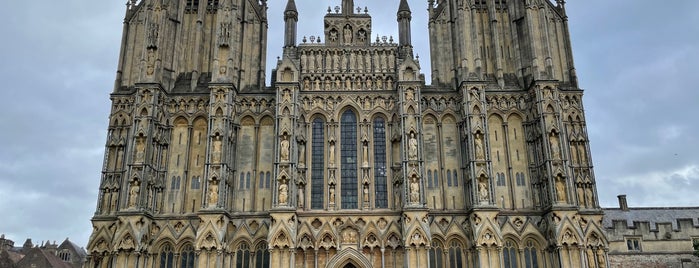 Wells Cathedral is one of Orte, die Pete gefallen.