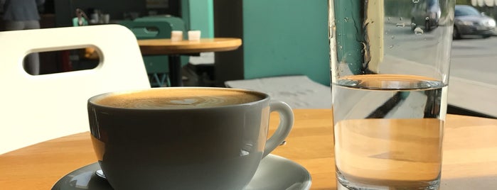 Double B Coffee & Tea is one of Кофейни СПб.