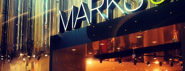 Marks & Spencer is one of Tempat yang Disukai Daniel.