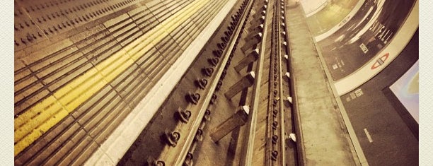 Oxford Circus London Underground Station is one of London, baby!!!.