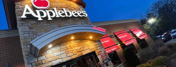 Applebee's Grill + Bar is one of Favorite places.