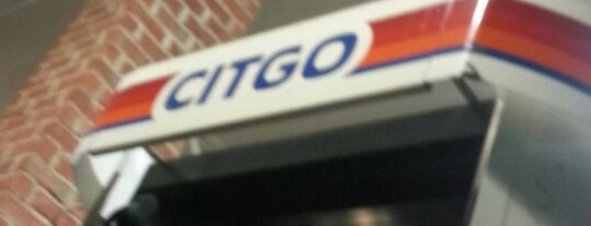 Citgo is one of Locais curtidos por Heather.