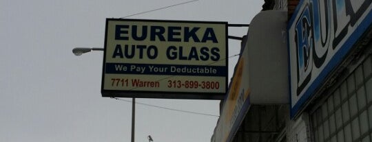 Eureka Auto Glass is one of Tempat yang Disukai Heather.