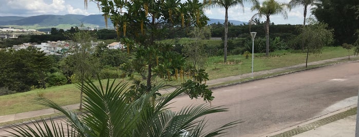 Residencial Bosque dos Jatobás is one of Tempat yang Disukai Heloisa.