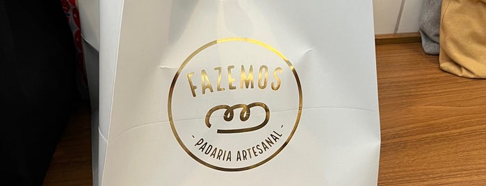 Fazemos Pão is one of On the way.