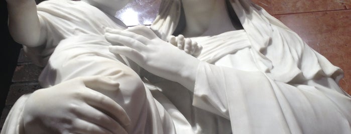 Our Lady of Mt Carmel is one of Lieux qui ont plu à Bill.