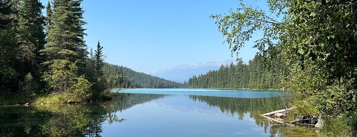 Valley Of Five Lakes is one of Alberta, Canada.