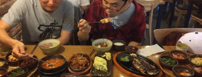 찌개애감동 is one of 분당.