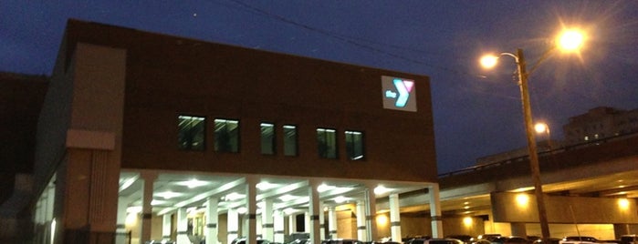 Downtown YMCA is one of สถานที่ที่ AK ถูกใจ.