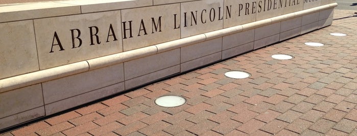 Abraham Lincoln Presidential Museum is one of Places I MUST go...someday..