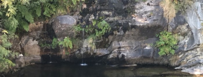 Cascata de Galegos da Serra is one of escape.