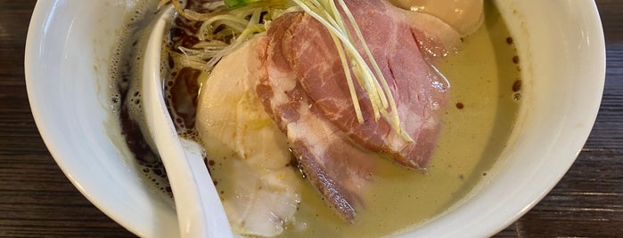麺や でこ is one of らー麺2.