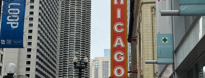 The Chicago Theatre is one of USA Chicago.