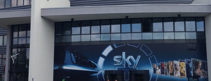 Sky Deutschland is one of Gregor’s Liked Places.