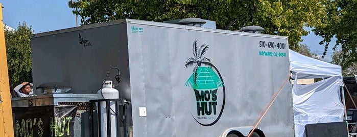 Mo's Hut is one of Bay Area to try.