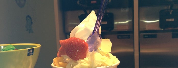 Moochie Frozen Yoghurt is one of A-town.