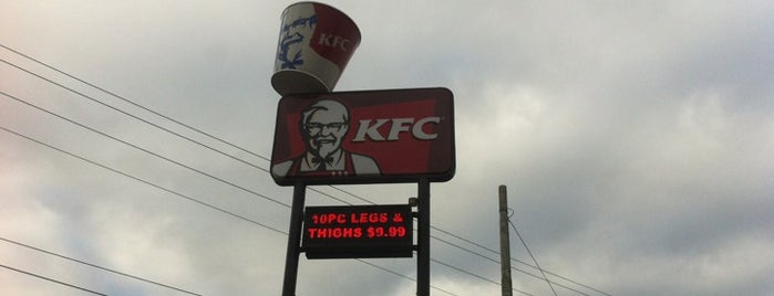 KFC is one of Lugares favoritos de Chester.