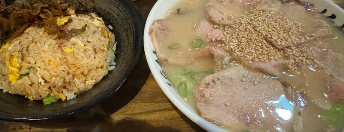 Ramen Chikurin is one of punの”麺麺メ麺麺”.