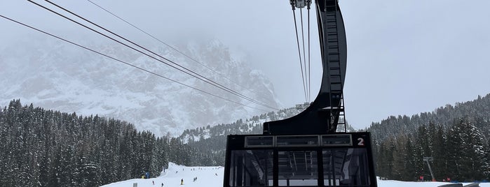 Plan De Gralba is one of Val Gardena Ski Lifts & Areas.