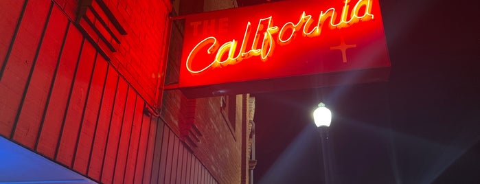California Club is one of Northern CALIFORNIA: Vintage Signs.