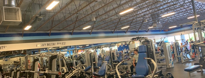 Crunch Fitness - Granite Bay is one of Richard’s Liked Places.