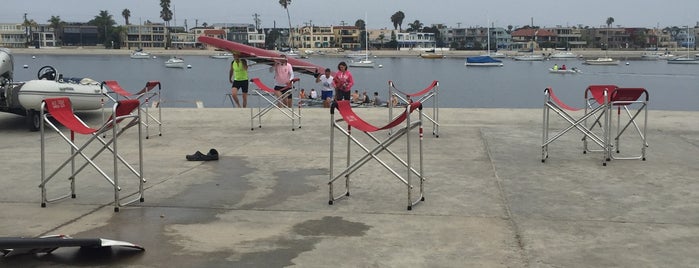 San Diego Rowing Club is one of Locais curtidos por Monique.