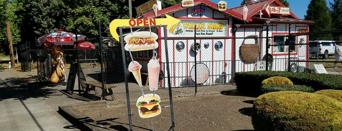 Bob's Weiner Stand is one of places I wanna munch at..