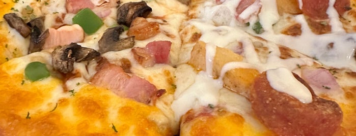 Appas Pizza is one of Lieux sauvegardés par James.