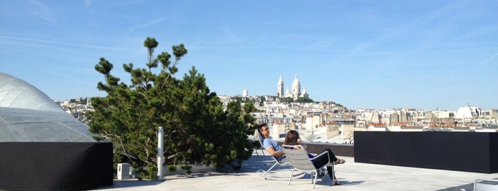 32blanche is one of Paris Rooftops.