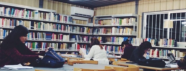 Biblioteca de Reserva UB is one of Biblioteques UB.