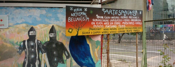 Feria Artesanal Barrio Bellavista is one of Aline'nin Beğendiği Mekanlar.