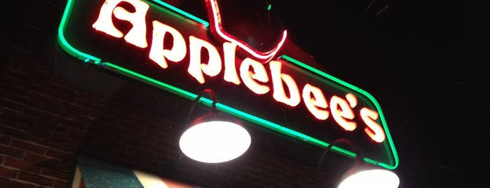 Applebee's is one of bars.