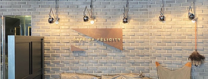 CAFE de FELICITY is one of Itaewon Freedom.